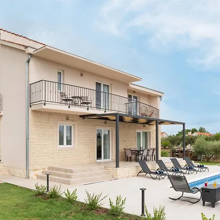 Oliva By Adriaticluxuryvillas * Zadar