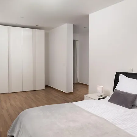 Oliva By Adriaticluxuryvillas Вілла